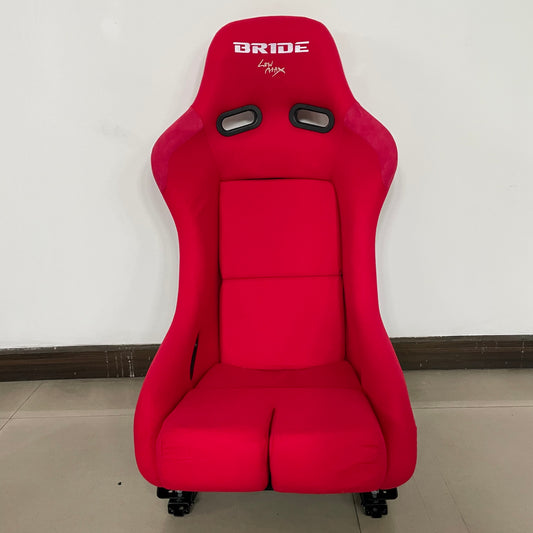 Bride low max red