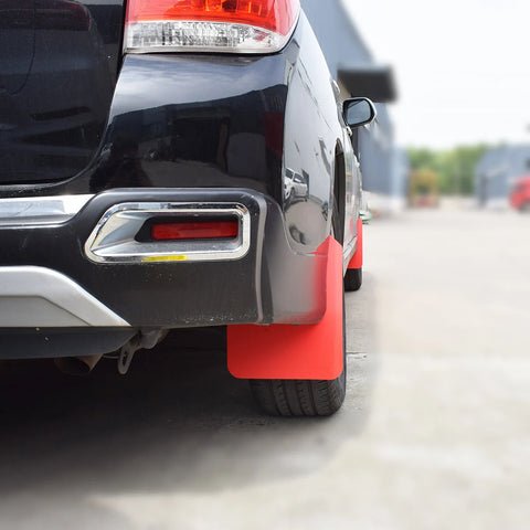 Universal mud flaps 